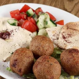 Kibbi Platter