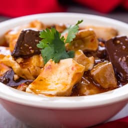 豬血豆腐 Pork Blood and Tofu