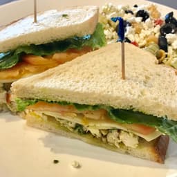 Chicken Pesto Sandwich