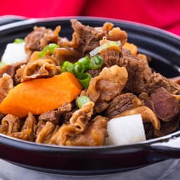 麻辣牛腩煲 Beef Stew With Spicy Sauce