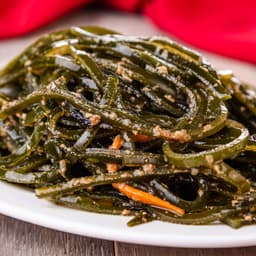 涼拌海帶 Cold Seaweed Salad