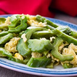 苦瓜炒蛋 Bitter Melon With Scrambled Scrambled Egg
