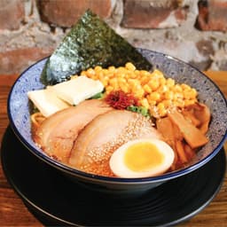 Spicy Miso Butter Corn Ramen 🍜